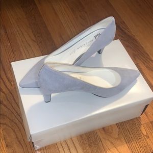 Never before worn Anne Klein low grey heels 7 1/2